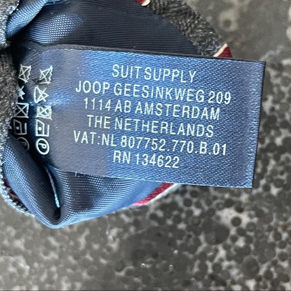 SUIT SUPPLY men’s dress tie - Picture 3 of 6